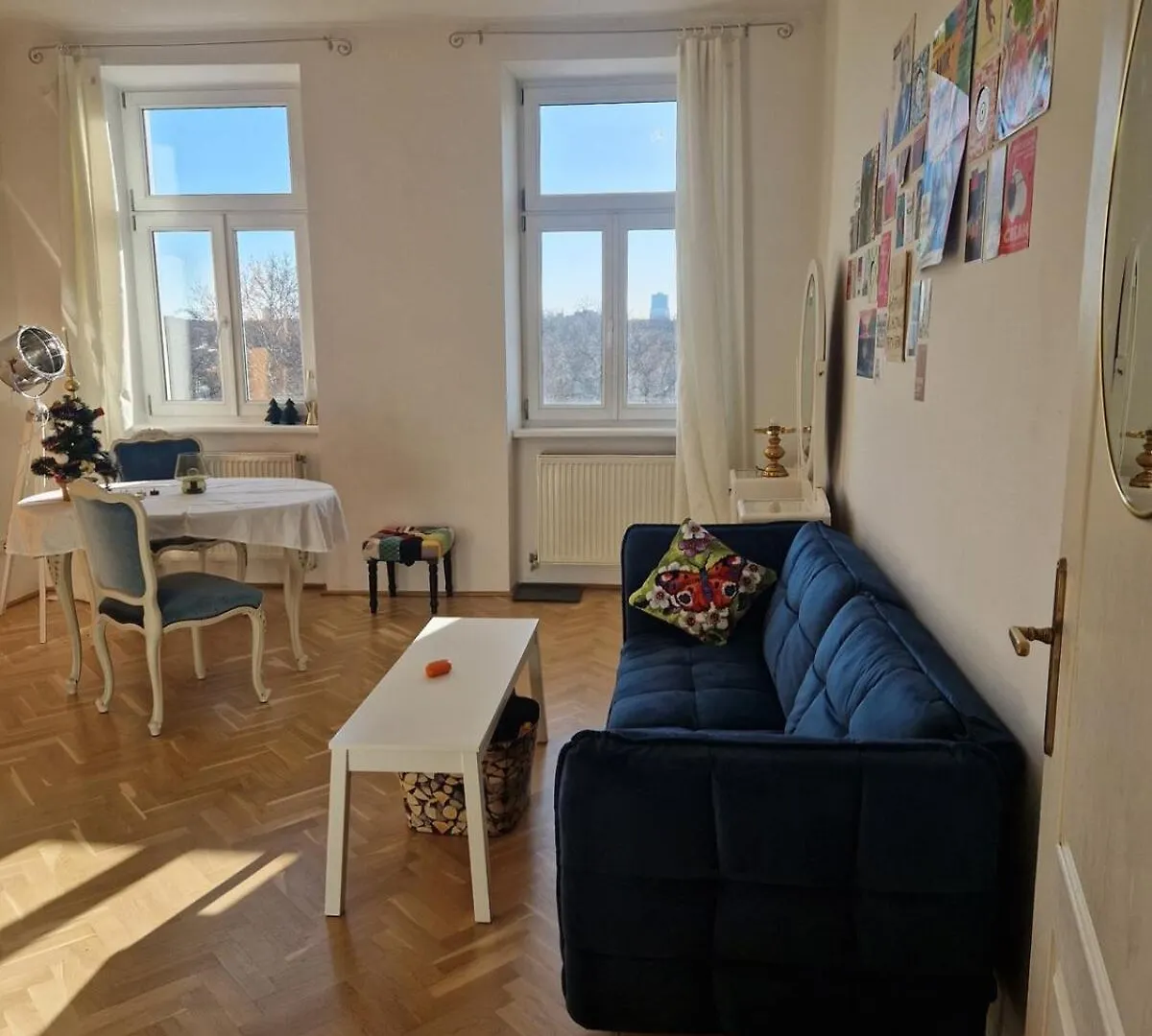 Apartment Beautiful Flat Overlooking A Great Park Vienna Austria